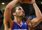 Los Sixers ganan y no igualan el peor inicio de temporada