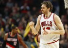 Doble-doble de Pau Gasol en el resurgir de Derrick Rose