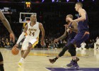 Los Angeles Lakers pierden sin Kobe Bryant... y con él en pista