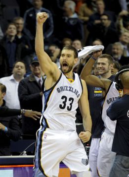 Marc Gasol estrena 2015 con un doble-doble ante Kobe