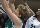 El Unicaja arrolla al Nizhny y evita el farolillo rojo