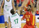 El Unicaja arranca con victoria polémica en Murcia