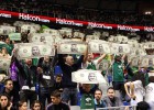La afición del Unicaja silbó el himno de la Euroliga