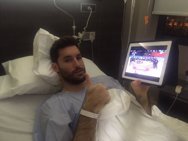Rudy, operado con éxito, está viendo al Madrid con un iPad