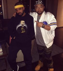 El rapero Drake, pillado con una camiseta de Stephen Curry