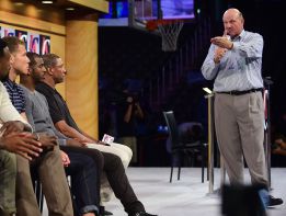 Ballmer y Rivers: "No hay lugar para esta conducta en Clippers"