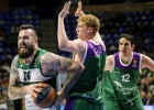 El Panathinaikos destroza a un Unicaja abucheado