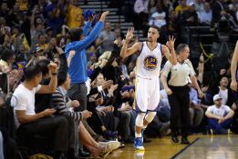 La hoja de ruta de Curry y los Warriors para superar a Jordan