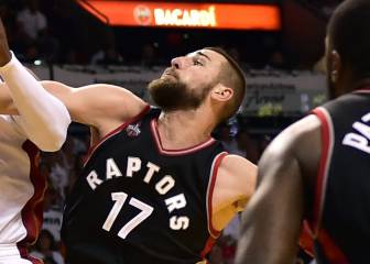 Valanciunas, baja el resto de la serie frente a los Heat