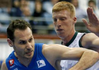 El Unicaja abusa del Gipuzkoa y se asegura el playoff