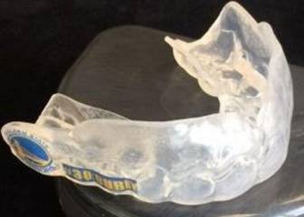 El bucal de Curry se subasta por debajo de los $5.000 esperados