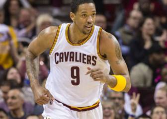 Frye se alía con LeBron James y los Cavaliers ya están 8-1