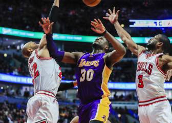 Los Lakers asaltan Chicago de la mano del guerrero Randle
