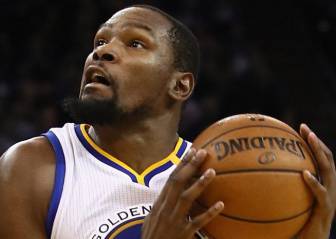 Durant firma su primer triple-doble (19+11+10) como 'warrior'