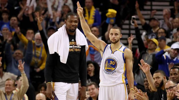 Kevin Durant y Stephen Curry.