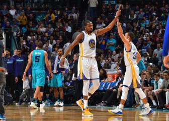 La racha sigue con KD y Curry: 132 duelos sin derrotas seguidas