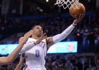 Solo el gigante Westbrook (38) puede con el gigante Marc (31)