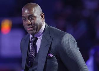 Los Lakers entregan su futuro deportivo a Magic Johnson