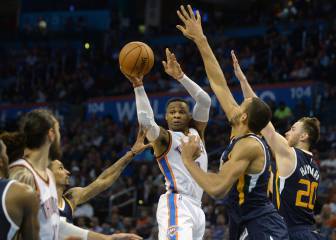Álex Abrines no falla (11) y Westbrook aplasta: 43+11+10
