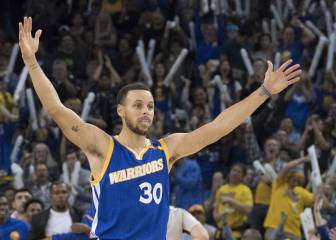 Curry y Klay (12 triples, 52 puntos) fulminan a los Grizzlies