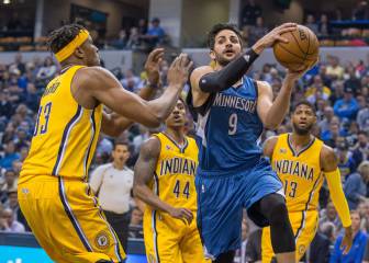 La sangre fría de Ricky (21+10) da un triunfo polémico a los Wolves