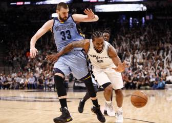 Un Kawhi imperial domina el segundo duelo entre los Gasol