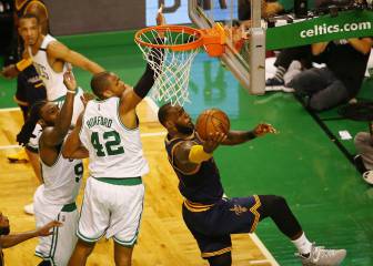 Baño de realidad: LeBron (38) y Love aplastan a los Celtics