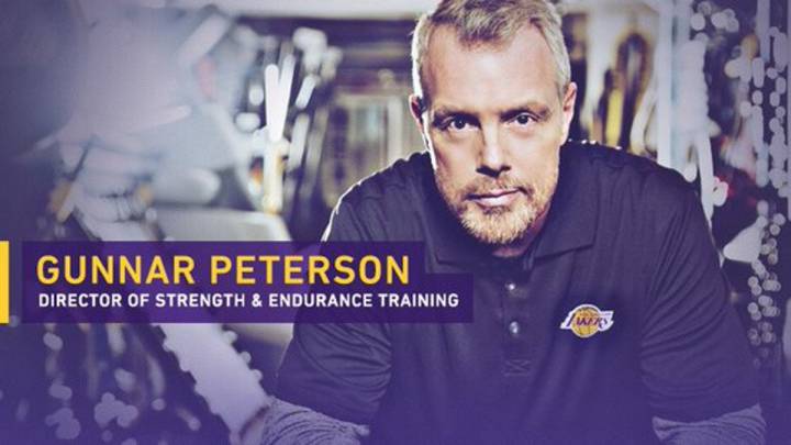 Gunnar Peterson, director de entrenamiento de fuerza y resistencia de los Lakers.