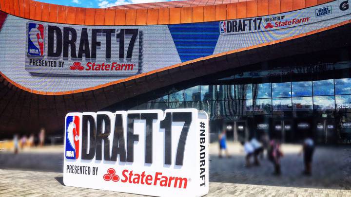 El Barclays Center de Brooklyn ya está preparado para acoger el draft 2017 de la NBA.