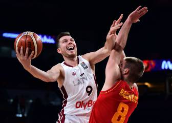 Letonia asusta: 100 puntos ante Montenegro y a cuartos