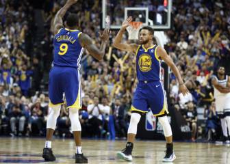 Show de Curry: 40 puntos en tres cuartos y paliza de los Warriors