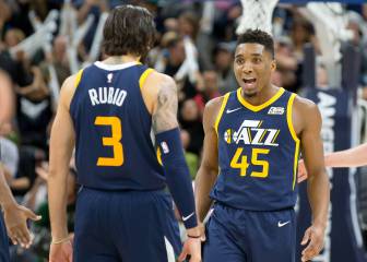 Un gran Ricky (21) bate a Lonzo; Mitchell se presenta en la NBA