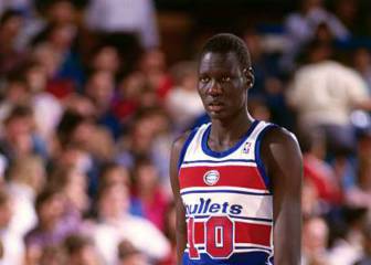 ¿Jugó Manute Bol con 50 años?
Se inventaron su cumpleaños