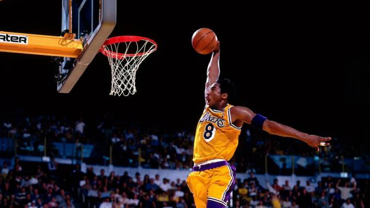 Historia en mayúsculas: hoy los Lakers retiran el '8' y '24' de Kobe