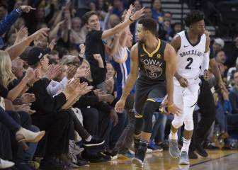 Curry regresa en Golden State y da una exhibición ante los Grizzlies