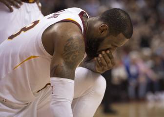 Nueva paliza a los Cavs y LeBron estalla en mitad del partido