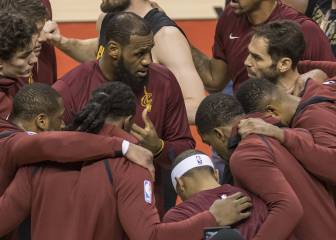 Los Cavaliers creen que LeBron perjudica para hacer números
