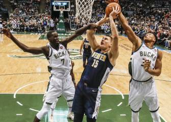 Nikola Jokic consigue un triple doble en un cuarto de hora