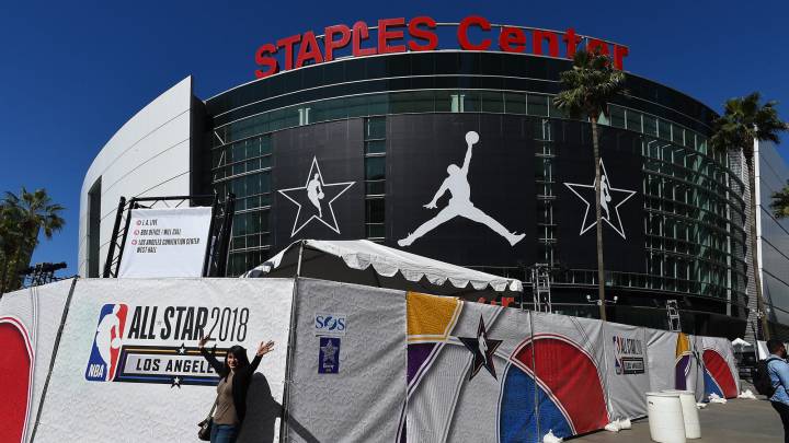 Vista general del Staples Center de Los Ángeles, el pabellón de los Lakers, Clippers y del NBA All Star 2018.