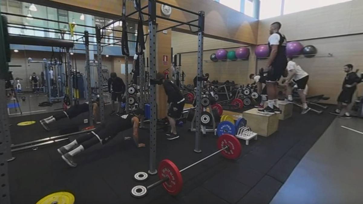 Así es un entrenamiento del Real Madrid visto en 360º - AS.com