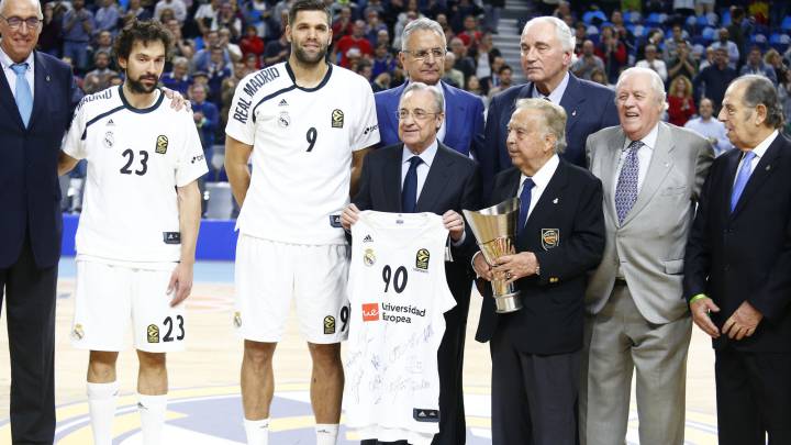 Homenaje del Real Madrid a Ferrándiz por su 90 cumpleaños