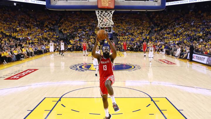 Los Rockets viajan a Oakland sin saber si los Warriors serán su rival