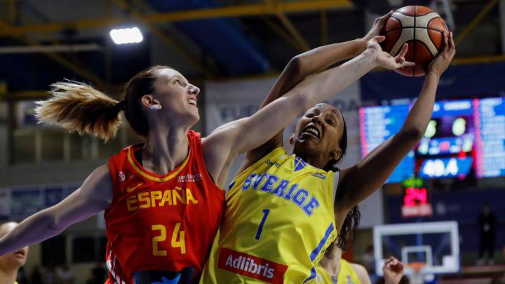 España vapulea a Suecia en la recta final hacia el Eurobasket