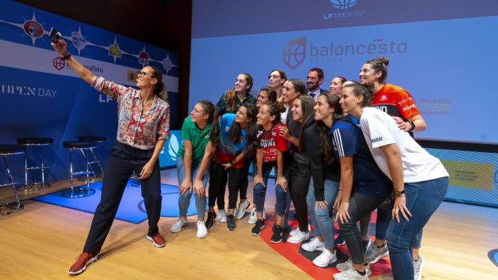 La nueva Liga Femenina se presenta en Zaragoza
