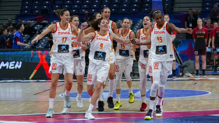 Los jugadoras de la Selección celebran una victoria en el pasado Eurobasket, celebrado en Belgrado.