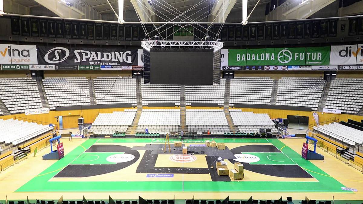 BALONCESTO El Palau Olímpic de Badalona se convierte en Banco de Alimentos BALONCESTO El Palau Olímpic de Badalona se convierte en Banco de Alimentos