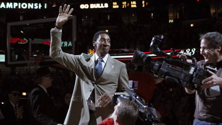 En 1994, tuvo lugar una de las escenas más controvertidas de la historia de los Bulls. Jackson eligió a Kukoc y no a Pippen para un tiro ganador... y a éste no le sentó muy bien