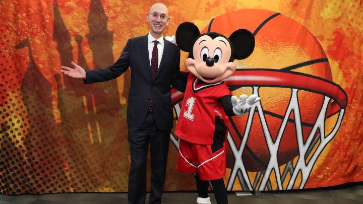El personal imprescindible de la NBA a Disney: arbitraje, hoteles...