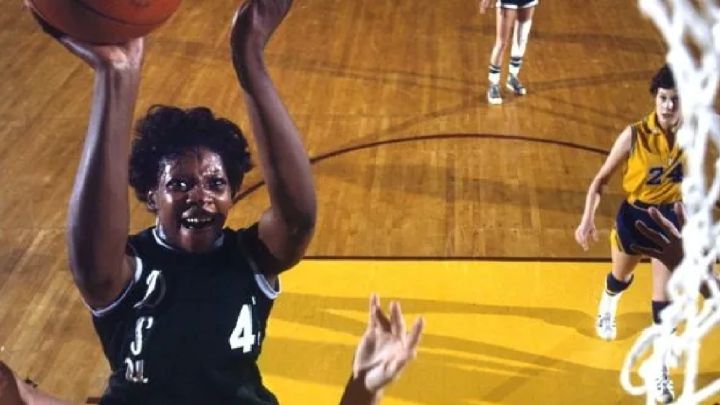 Muere una leyenda: Lusia Harris, la única mujer drafteada en la NBA
