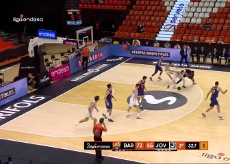 El baloncesto volvió y lo hizo con una jugada kafkiana: esta 'asistencia' no se cree...